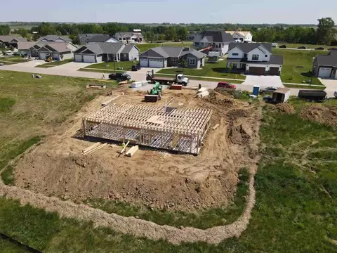 711 Cedar Bend Dr, Solon, IA 52333 photo 7