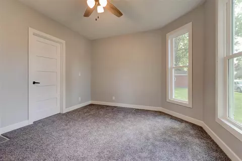 602 E 9th St, Washington, IA 52353 photo 19