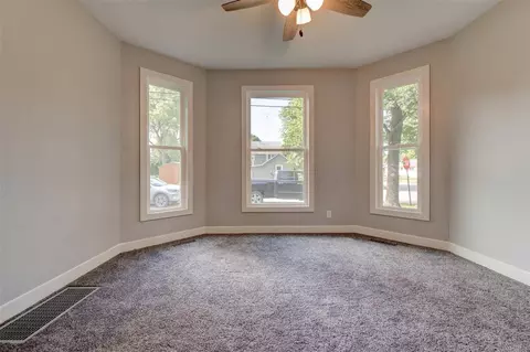 602 E 9th St, Washington, IA 52353 photo 20