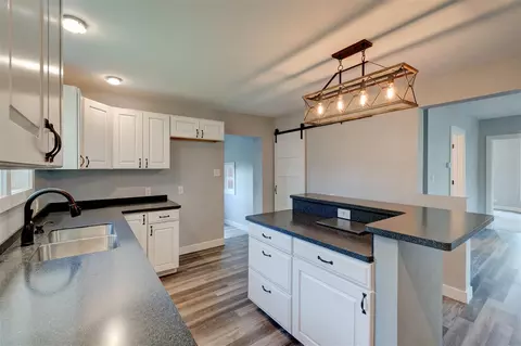 602 E 9th St, Washington, IA 52353 photo 6