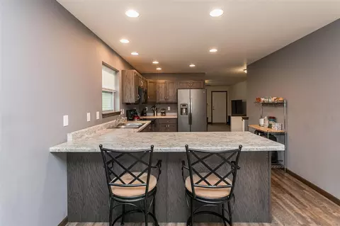 615 9th Ave SE, Cedar Rapids, IA 52401 photo 5