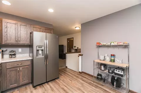 615 9th Ave SE, Cedar Rapids, IA 52401 photo 4