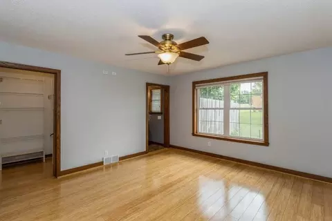 1670 North Dr, Ely, IA 52227 photo 8