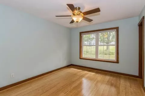 1670 North Dr, Ely, IA 52227 photo 13