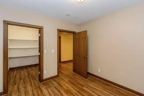 1670 North Dr, Ely, IA 52227 photo 17