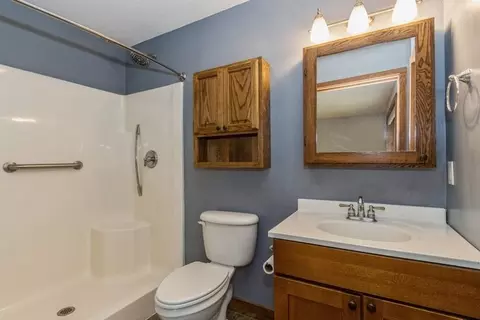 1670 North Dr, Ely, IA 52227 photo 9