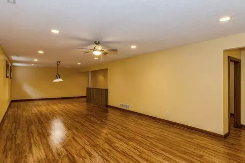 1670 North Dr, Ely, IA 52227 photo 14