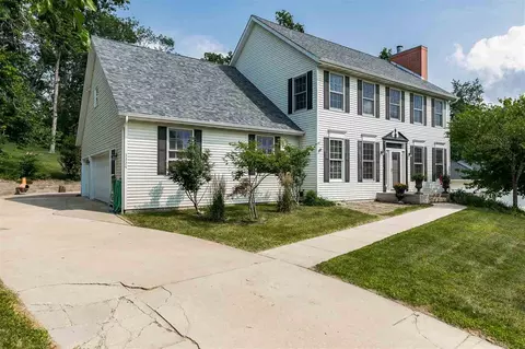 3324 NEmerson Ave, Cedar Rapids, IA 52411 photo 2