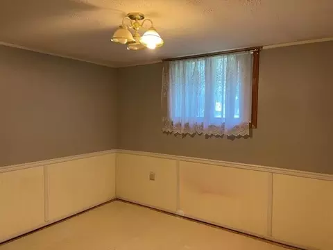 1309 E 3rd, Washington, IA 52353 photo 6