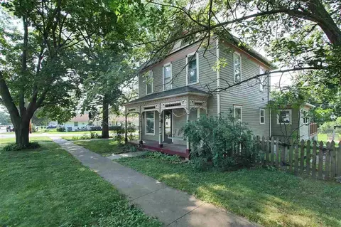 270 3rd St E, Riverside, IA 52327 photo 2