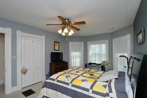 270 3rd St E, Riverside, IA 52327 photo 27