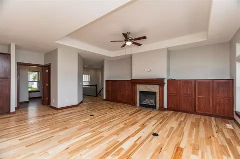 1695 North Dr, Ely, IA 52227 photo 8