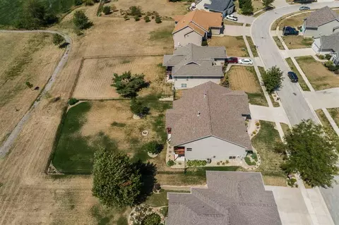 1695 North Dr, Ely, IA 52227 photo 47