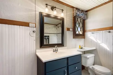 413 NE 18th St, Cedar Rapids, IA 52402 photo 12