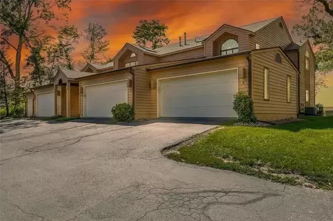 755 E Post Rd, Cedar Rapids, IA 52403 photo 1