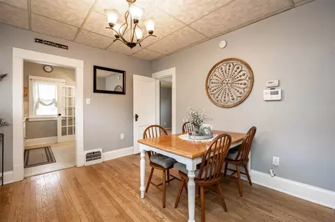 1126 E Ave NW, Cedar Rapids, IA 52405 photo 6