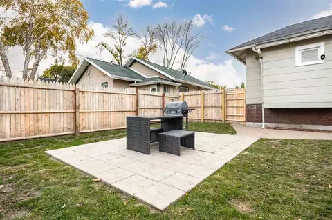 1126 E Ave NW, Cedar Rapids, IA 52405 photo 24