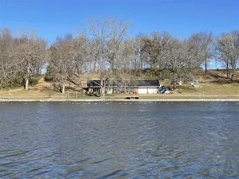 25562 245th St, Lone Tree, IA 52755 photo 2
