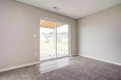 112 Cherry Ln, Riverside, IA 52327 photo 25