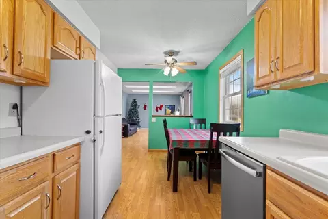 1611 27th St SW, Cedar Rapids, IA 52404 photo 9