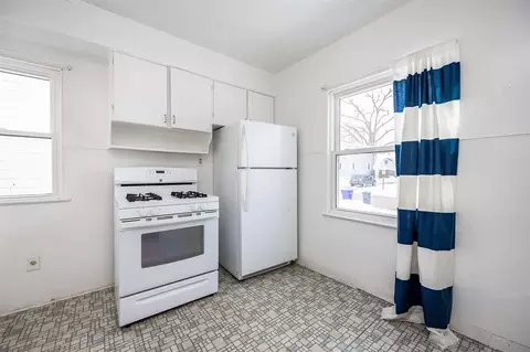 3815 E Ave NE, Cedar Rapids, IA 52402 photo 7
