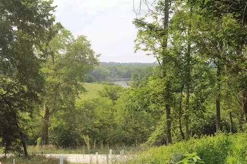 52 Solon Rd, Solon, IA 52333 photo 3