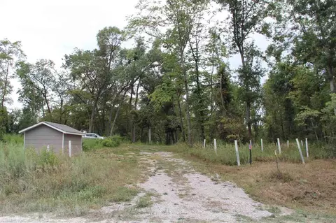 66 Solon Rd, Solon, IA 52333 photo 2