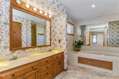 4600 Leprechaun Ln, Cedar Rapids, IA 52411 photo 13
