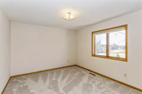 4600 Leprechaun Ln, Cedar Rapids, IA 52411 photo 18