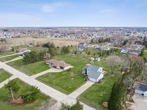 5701 Michael Dr NE, Cedar Rapids, IA 52411 photo 42