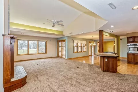 5701 Michael Dr NE, Cedar Rapids, IA 52411 photo 7