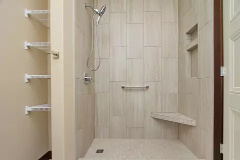 809 Old Mill Ln, Solon, IA 52333 photo 28