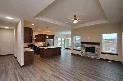 809 Old Mill Ln, Solon, IA 52333 photo 9