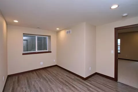 809 Old Mill Ln, Solon, IA 52333 photo 38