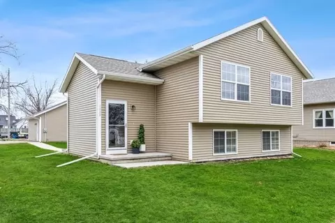 1630 Walker St, Ely, IA 52227 photo 1
