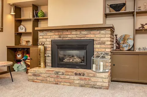 6607 Devonshire Dr NE, Cedar Rapids, IA 52402 photo 19