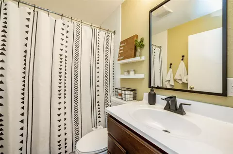 6607 Devonshire Dr NE, Cedar Rapids, IA 52402 photo 17