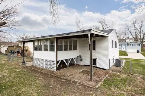 6607 Devonshire Dr NE, Cedar Rapids, IA 52402 photo 28