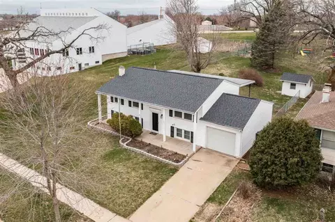 6607 Devonshire Dr NE, Cedar Rapids, IA 52402 photo 36