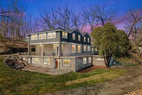 2121 SE Goblins Gully Dr, Cedar Rapids, IA 52403 photo 1