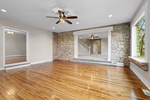 2121 SE Goblins Gully Dr, Cedar Rapids, IA 52403 photo 8