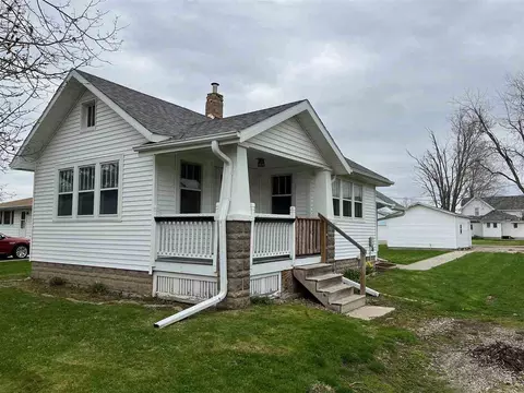 1640 Walker St, Ely, IA 52227 photo 1