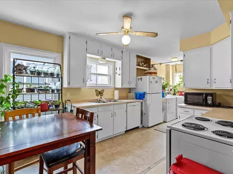 1817 E Ave NE, Cedar Rapids, IA 52402 photo 20