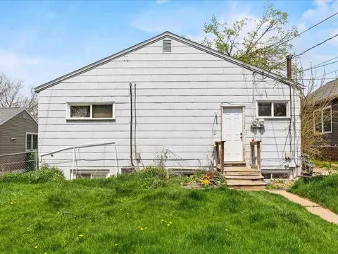 1817 E Ave NE, Cedar Rapids, IA 52402 photo 25