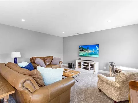 6512 Michael Dr NE, Cedar Rapids, IA 52411 photo 42