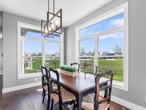 6512 Michael Dr NE, Cedar Rapids, IA 52411 photo 21