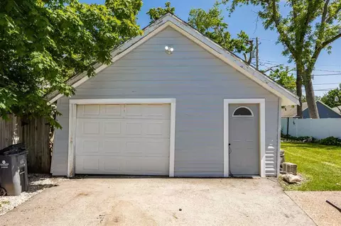 1731 E Avenue NE, Cedar Rapids, IA 52402 photo 19