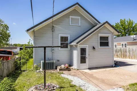 1731 E Avenue NE, Cedar Rapids, IA 52402 photo 18