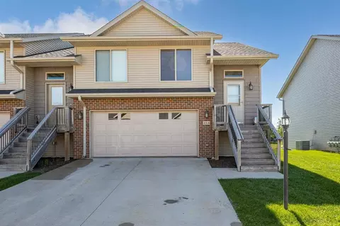 214 Will Dr, Solon, IA 52333 photo 1