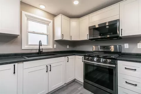 1815 Highland Rd, Ely, IA 52227 photo 4